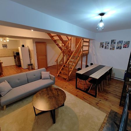 Cosy Triplex 3 Chambres Pont-de-lʼArche Εξωτερικό φωτογραφία