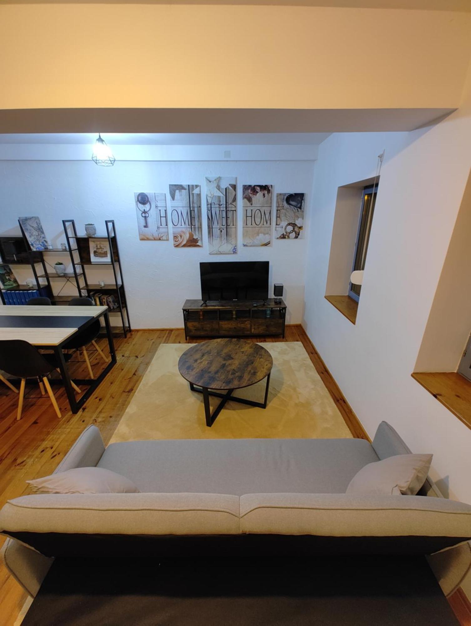 Cosy Triplex 3 Chambres Pont-de-lʼArche Εξωτερικό φωτογραφία