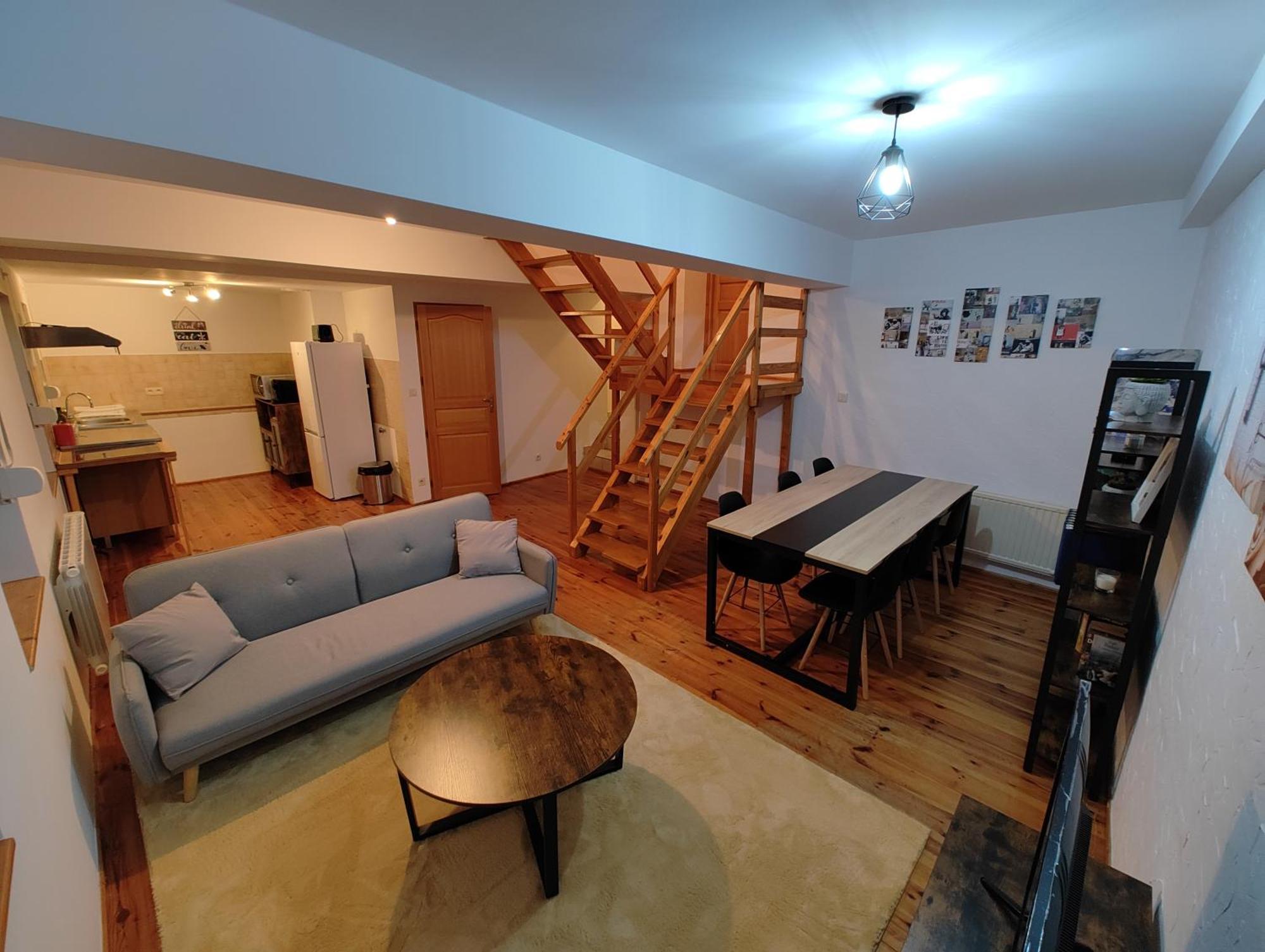 Cosy Triplex 3 Chambres Pont-de-lʼArche Εξωτερικό φωτογραφία